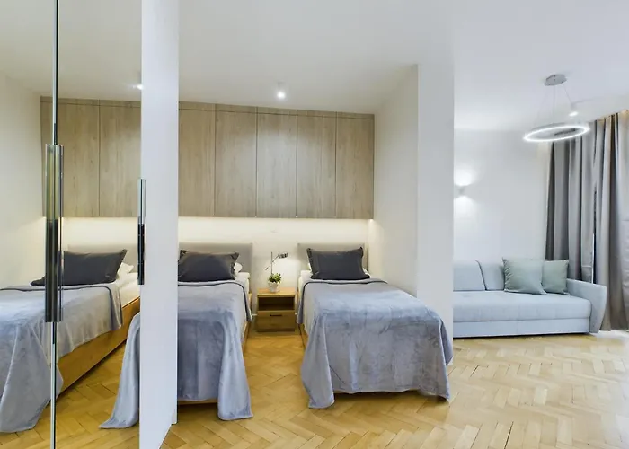 Cosy In The Capital By Renters Warszawa